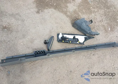 2023 Dodge Charger R/T z USA, uszkodzony, nr VIN 2C3CDXCT7PH635789